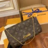 POCHETTE L.V MONOGRAM