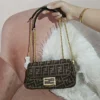SAC FENDl – Image 12