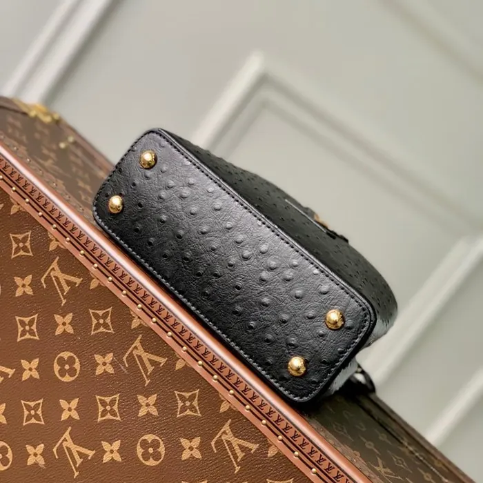 SAC L.V-CAPUCINES NOIR